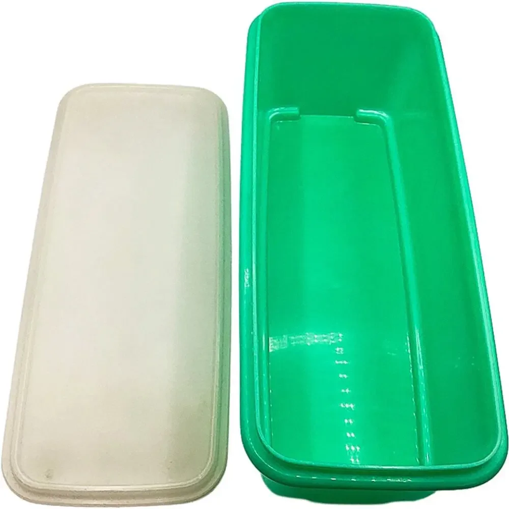 Vintage Tupperware Green Easy Crisp Vegetable Container with Lid Classic (782-6)